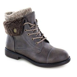 Cliffs by White Mountain Duena Bootie in Brown